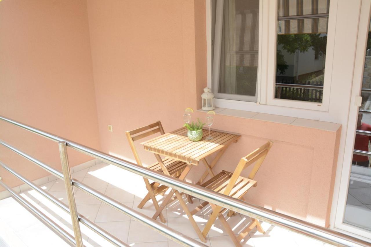 Apartments Marina Ražanac Exterior foto